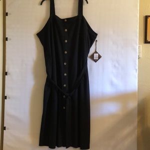 Sleeveless pull over dress